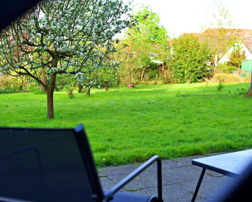Garten-Blick-Baldeneysee Apartamento Essen Exterior foto
